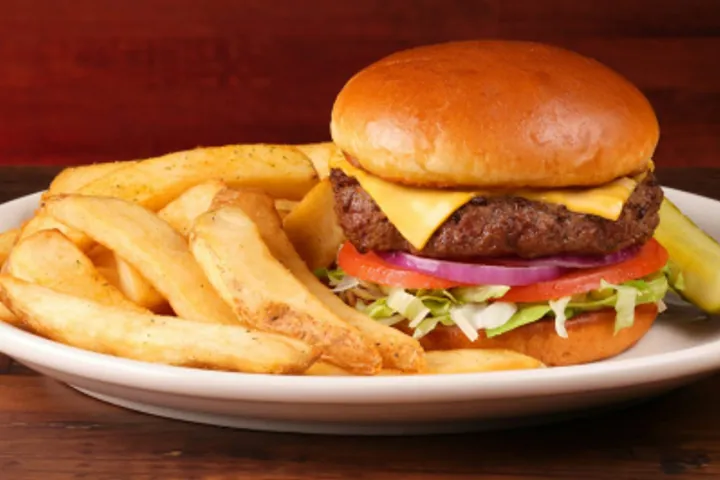 Texas Roadhouse All-American Cheeseburger: Price & Calories