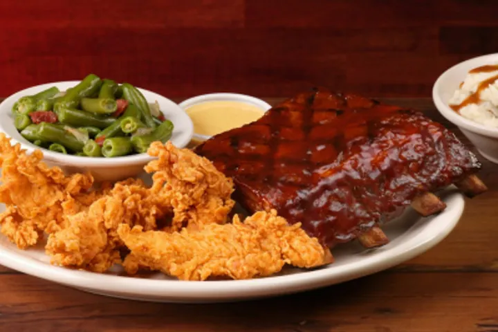 Texas Roadhouse Chicken Critters® & Ribs: Price & Calories