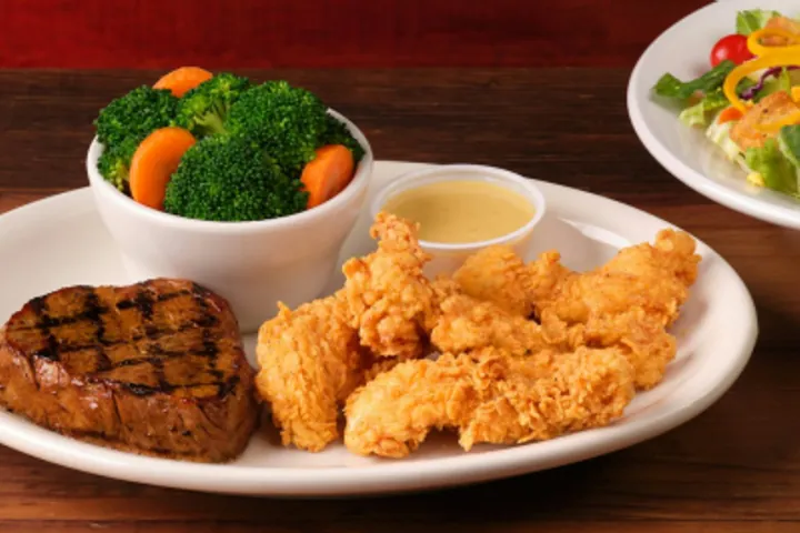 Texas Roadhouse Chicken Critters® & Sirloin 6oz Price