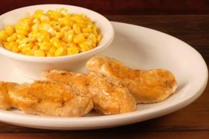 Texas Roadhouse Grilled Chicken: Price, Calories & Nutrition